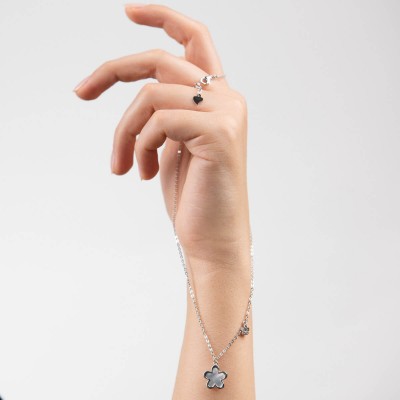 Mode Silver - Çiçek Motifli Gümüş Kolye