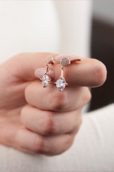 Mode Silver - Sallantılı Tektaş Gümüş Küpe