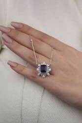 Mode Silver - Taşlı Klasik Görünüm Gümüş Kolye Mode Silver - Taşlı Klasik Görünüm Gümüş Kolye